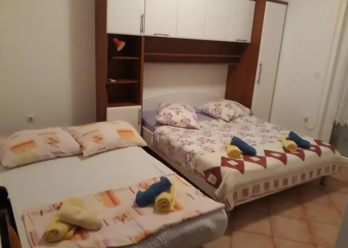 Hébergement de vacances Mile Excellent Location Close To Rab Rab Town
